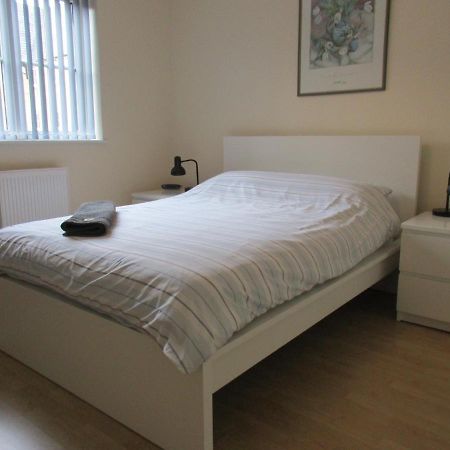 20 Nightingale Gardens, Coton Park, Rugby Cv23 0Wt Apartment Екстериор снимка